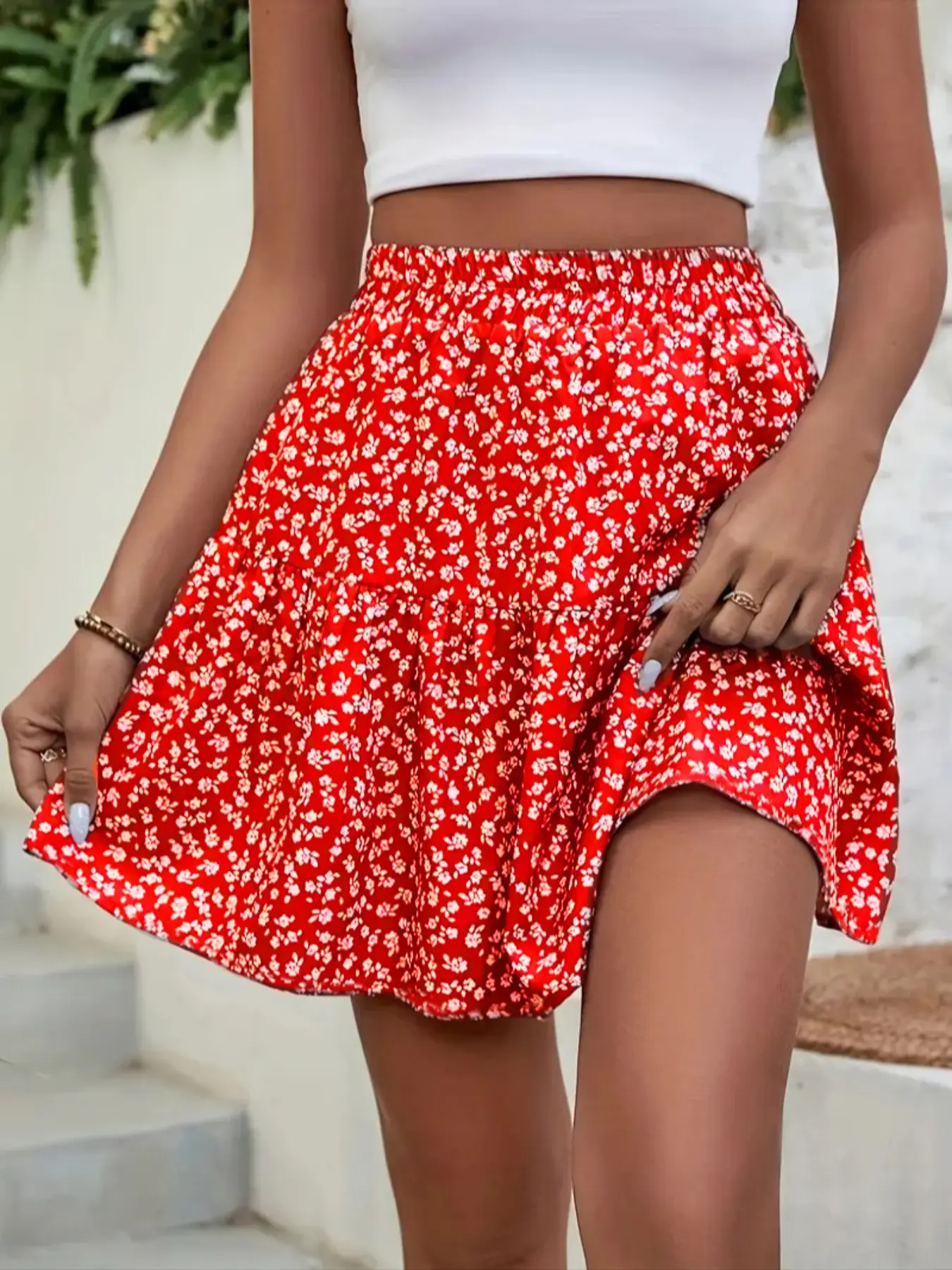 Women's Ditsy Floral Print Skirt, Fashion Fitted Ruffle Hem Skirt for Daily Wear, Ladies Bottoms for All Seasons, Casual Skirts, Womenswear