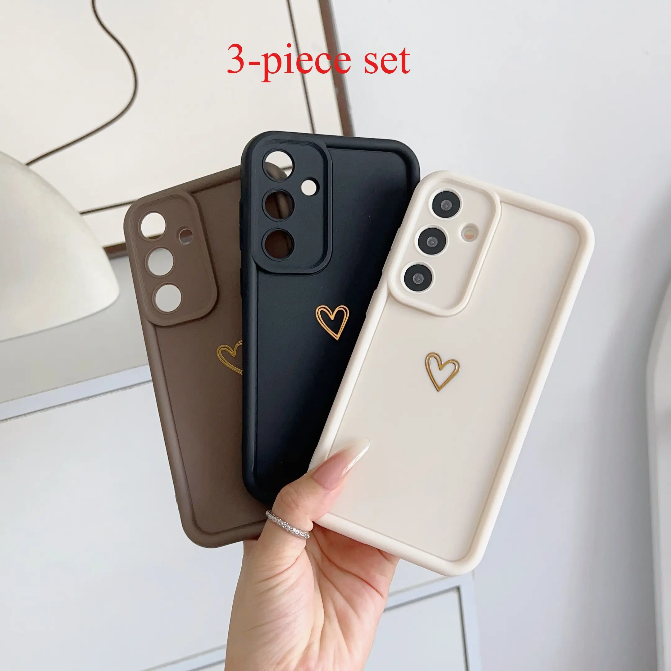 A set of 3 heart patterned bamboo Protective, Shockproof phone cases with frosted soft full coverage, suitable for the MOTO series EDGE 60Fuison/EDGE 50Fusion/G85/G55/G24Power/G20/G30/G14/G22/G34/G53/G54/G64/G84/E30/E40/E22/E32