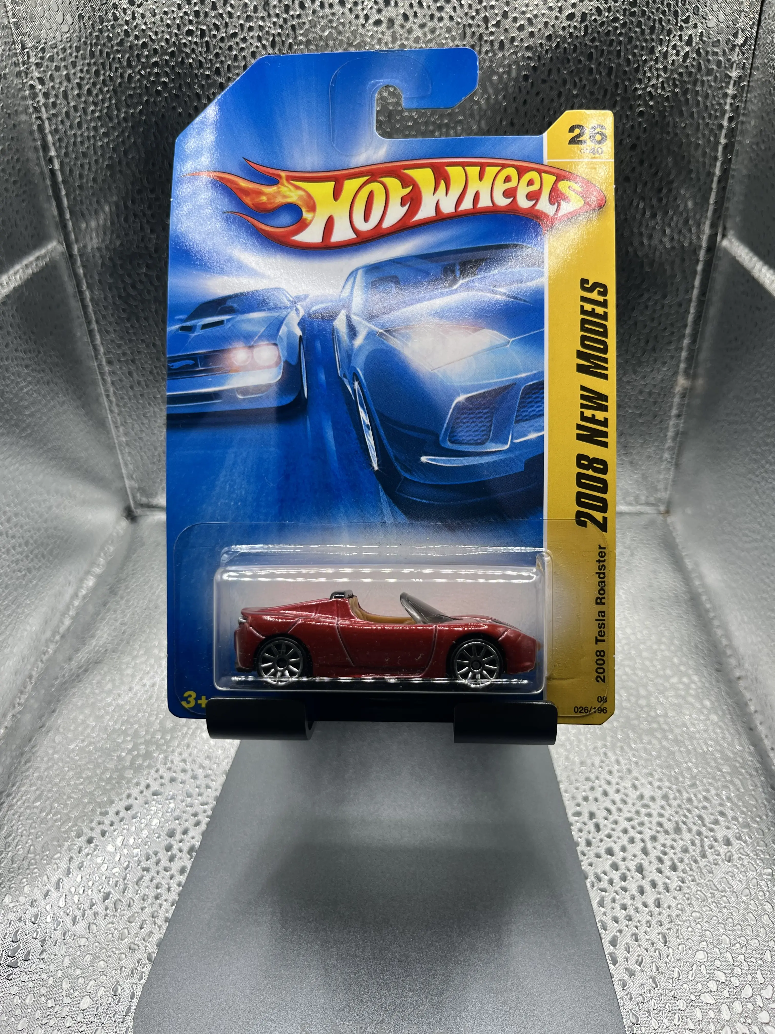 Hot Wheels Vintage Solid Metal Diecast Miniature Car Model Replica Toy, Collectible Model Cars for Display (No Extra Parts, As Shown on Screen), Diecast Toys