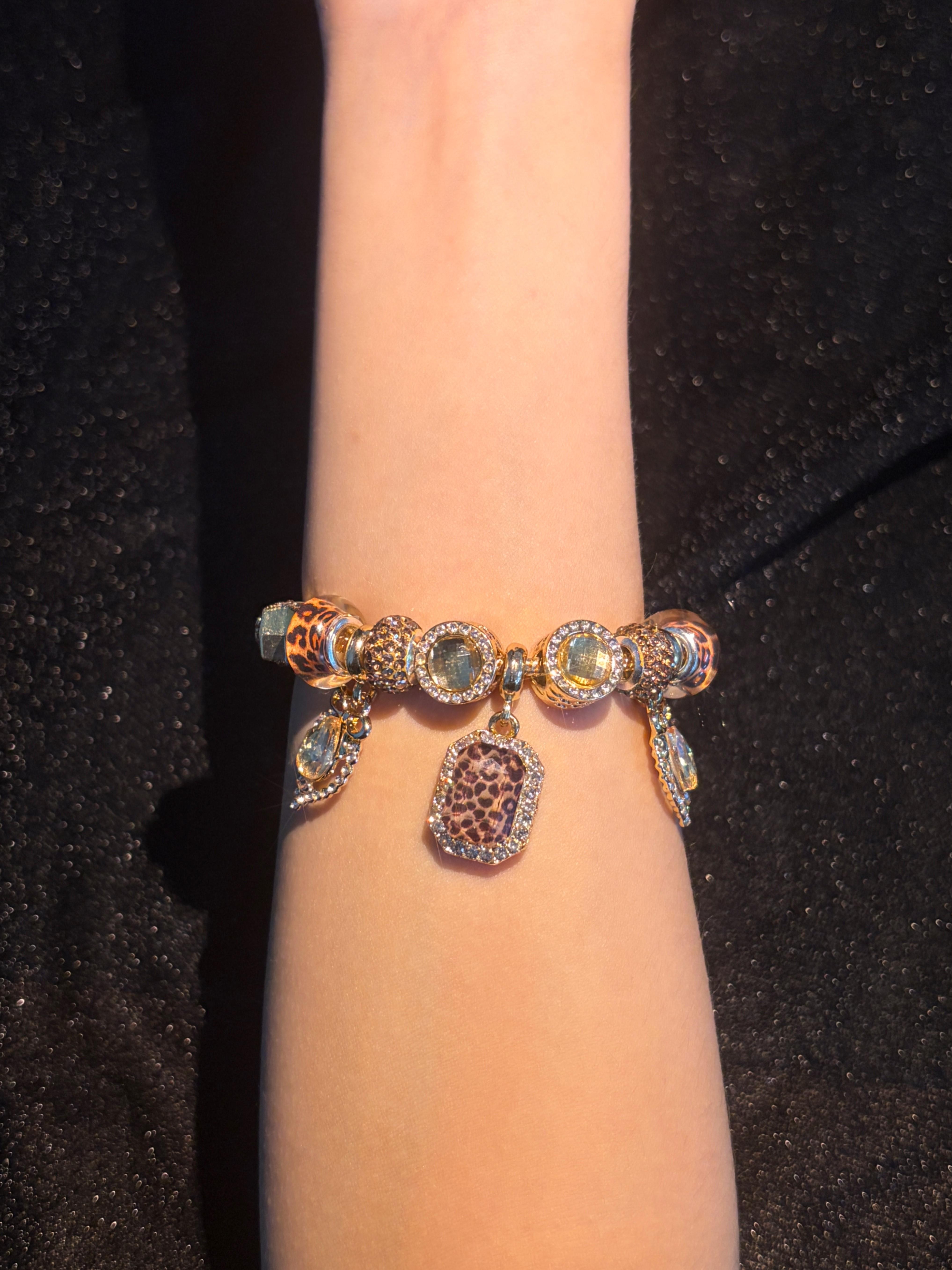 Women’s Gold-Tone Snake Chain Bracelet - Leopard Print Beaded Design, Square Leopard Tag, Sparkling Crystal Drop Pendants - Fashion Costume Jewelry for Daily, Night-Out Occasions