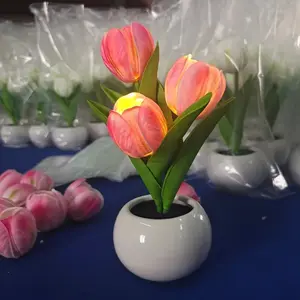Tulip Light LED Simulated Tulip Night Lamp, USB Powered, Vase Table Lamp Decor, Home Living Room Desktop Decoration, Nightstand Led Lights, Christmas Halloween Holiday Gift