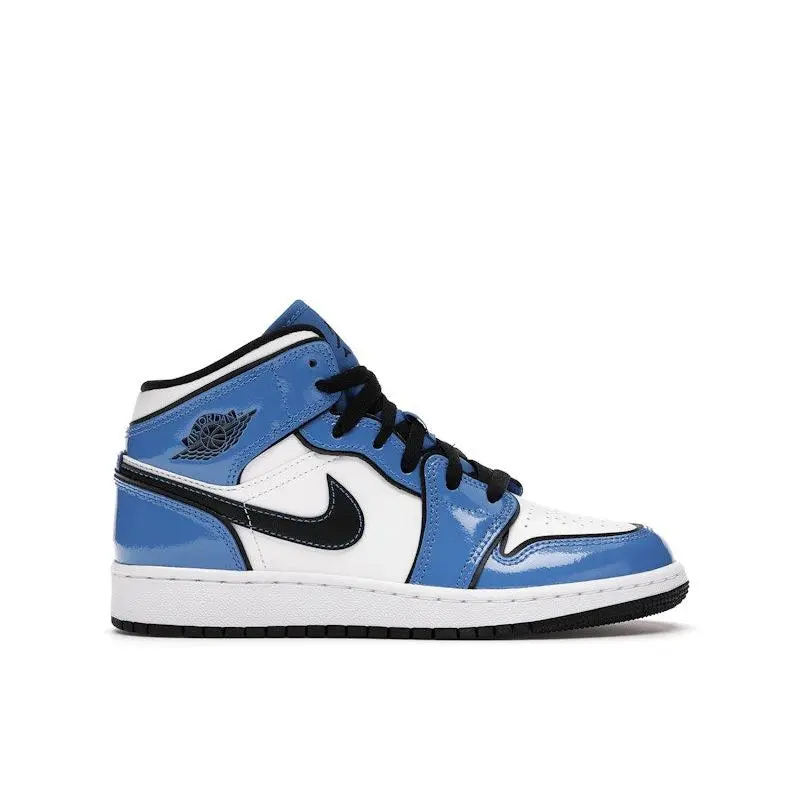 Jordan Kid's 1 Mid Signal Blue, from StockX