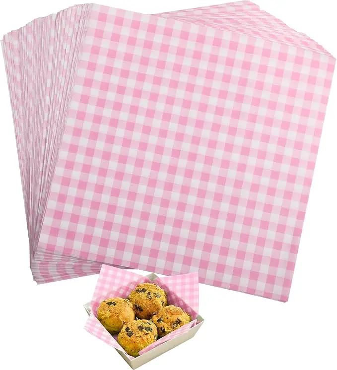 300pcs coated oil proof paper 7-inch food basket liner suitable for sandwiches, burgers, checkered bento cakes, oil proof paper sandwich packaging paper