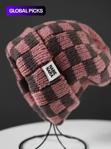 1 Piece Fashionable Patched Checkerboard Pattern Beanie, New Trendy Fitted Cool Hats for Men & Women, Casual Warm Knitted Winter Hat for Fall & Winter, Top Tier Beanie, Fashion Accessories