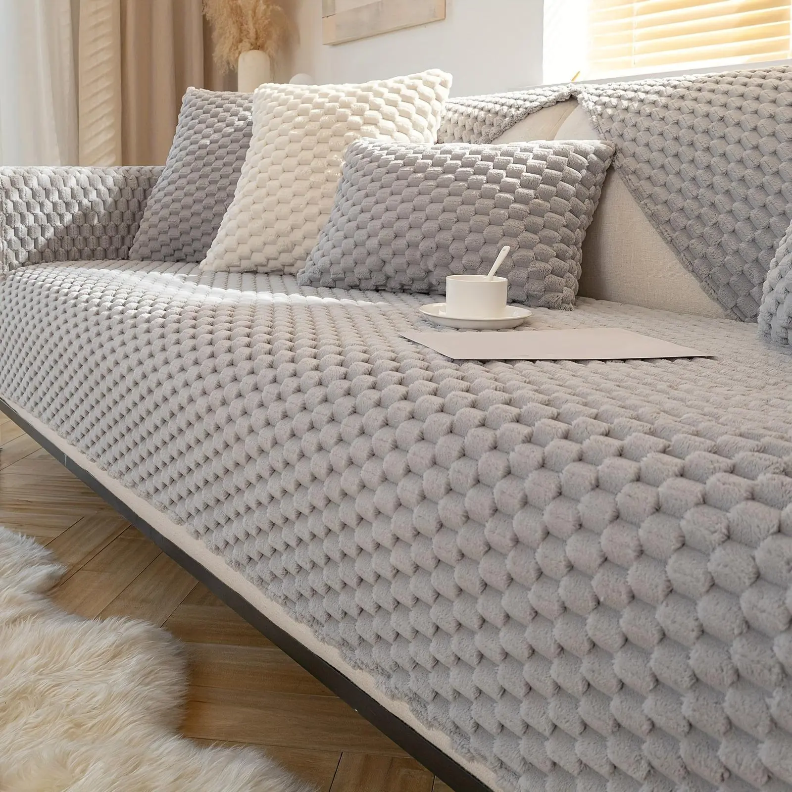 Honeycomb Durable Sofa Cover/Cushion Cover, 1 Count Soft Comfortable Non-slip Sofa Slipcover Or Soft Pillowcase without Filler, Sofa Protector for Home Living Room Bedroom Office, Elastic Sofa Slipcover