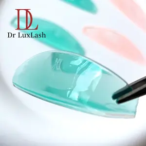 4 pairs High Transparency Super Soft Lift & Curling Pads - Alcohol-Free Eyelash Lift Perm Molds, Makeup Tool, Lash Lift Shield Professional Salon Use Perm Eyelash Shield Wholesale Self Sticky Lash Lifting Pads, No Glue Sticky Eyelash Softening Pad
