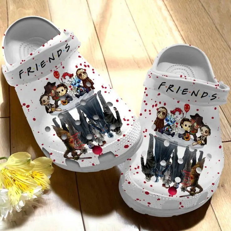 [No Box] Friends Horror Slippers, Spooky Cartoon Clog Shoes, Halloween Blood Splatter Slides, Horror Character House Shoes, Funny Gift for Friends Fans