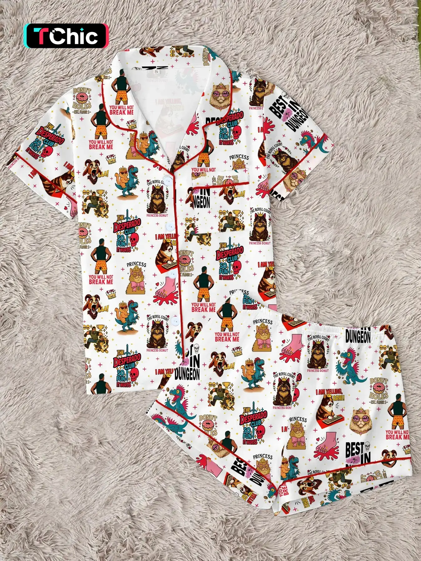 Women's Cute Dungeon Cat Print Pajama Set, Cozy Fantasy Sleepwear Set, Short-Sleeve Fitted Shirt and Pants, Two-Piece Homewear Set, Lightweight Loungewear, Nightwear Outfit for Party Wear