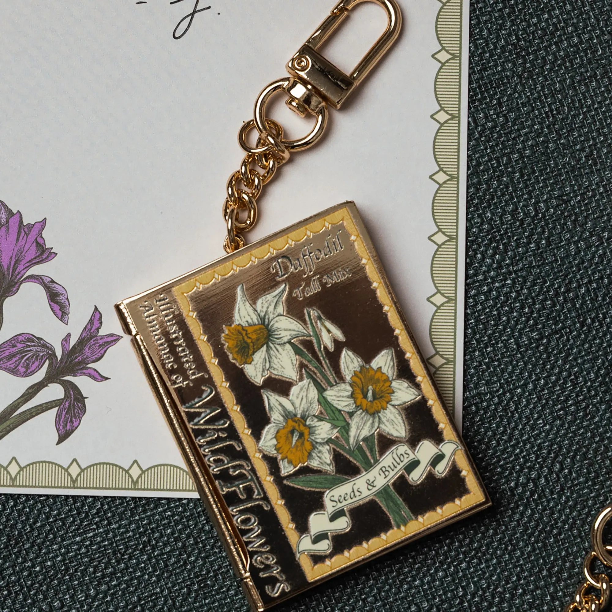 Locket Keychain - Wildflowers