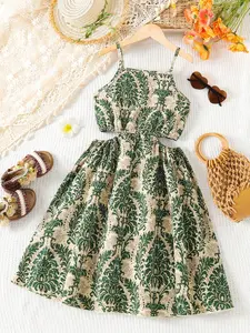 Tween Girls Vacation Style Halter Top Cut Out Dress, Trendy Summer Fashion for Kids, Perfect for Beach & Poolside Wear