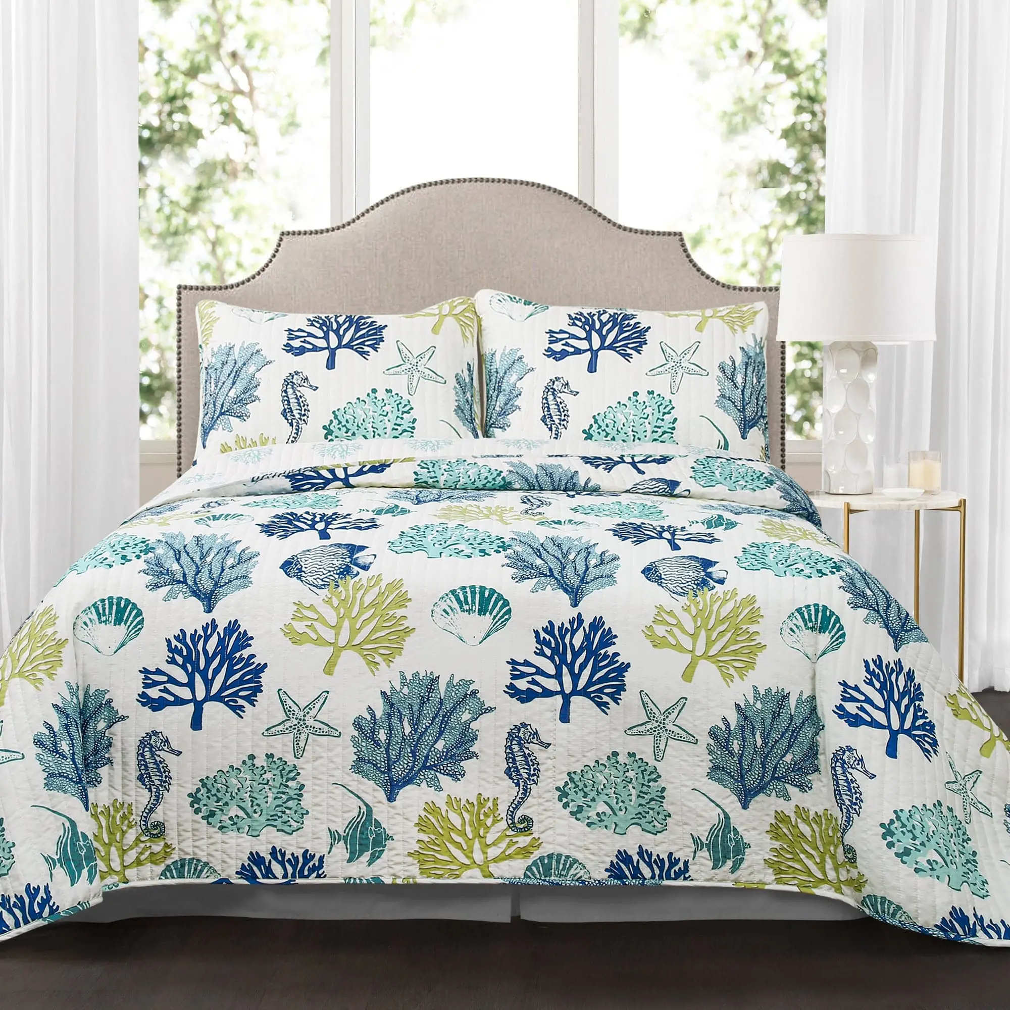 Lush Decor Coastal Reef Quilt 3 Piece Set with Sea Creature Prints, White Bedding, and Blue Accents