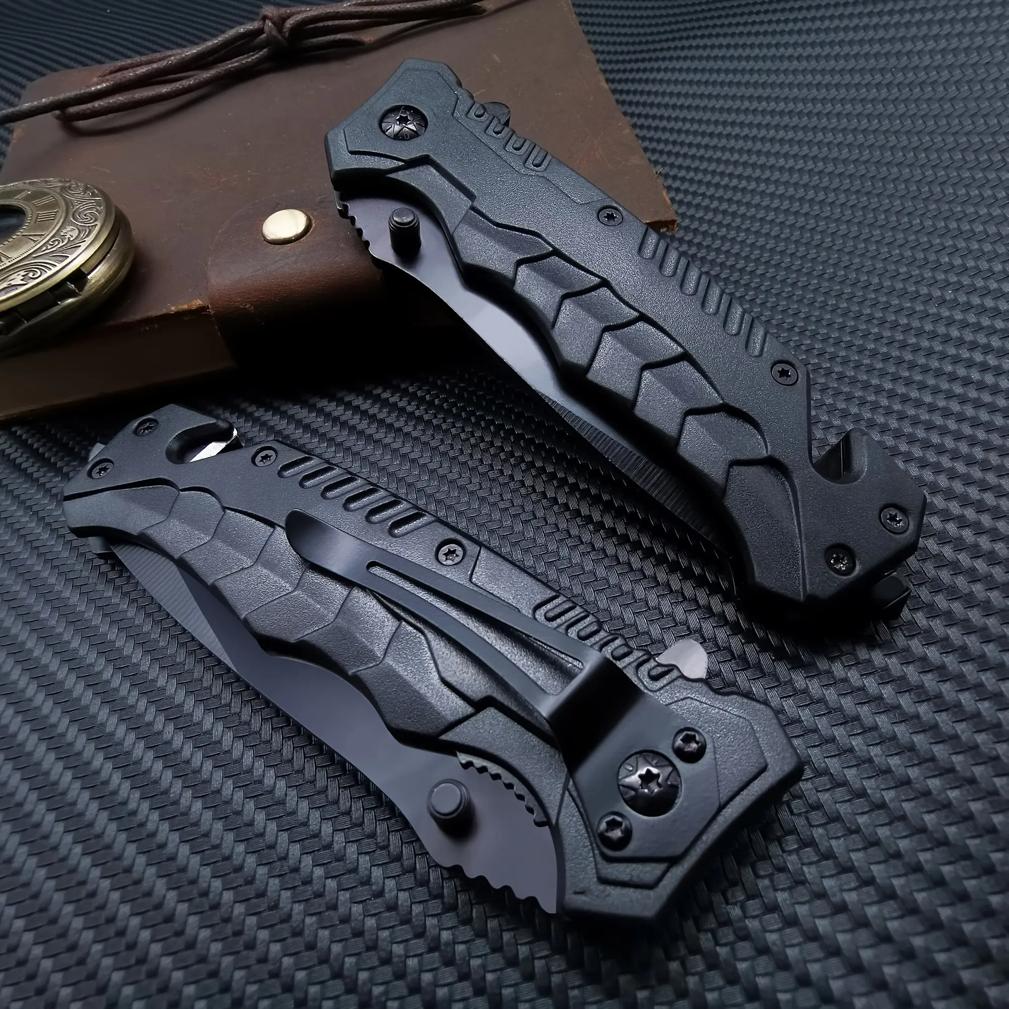 Outdoor Survival Folding Knife: Rugged Blade & Ergonomic Handle