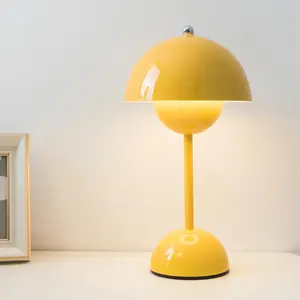 USB Rechargeable LED Mushroom Table Lamp, Art Decor Night Light, Decorative Light, Ideal for Bedroom Living Room Home Decoration, Perfect Gift