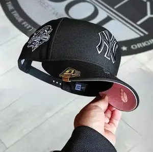 New Era 9FIFTY New York Yankees pink MLB Cap - Adjustable Classic Baseball Hat