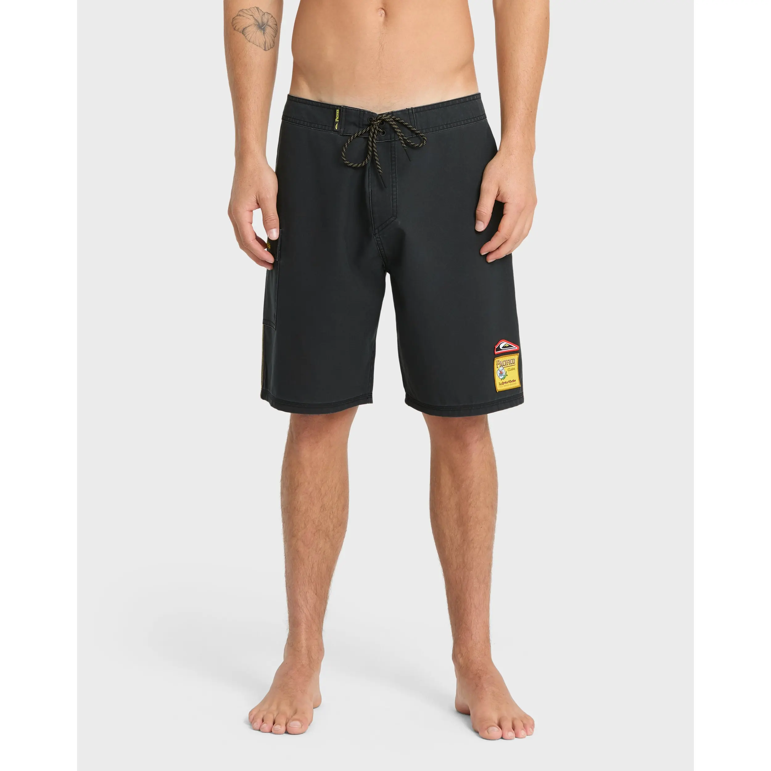 Quiksilver | Pacifico Ballena 20" Boardshorts | Men's Signature Logo Boardshort | Surf & Swim