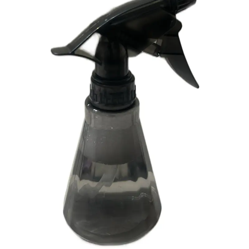 Pre Conditioner Water Filled Water Bottle for De Tangling - Black Spray Bottle for Your Needs