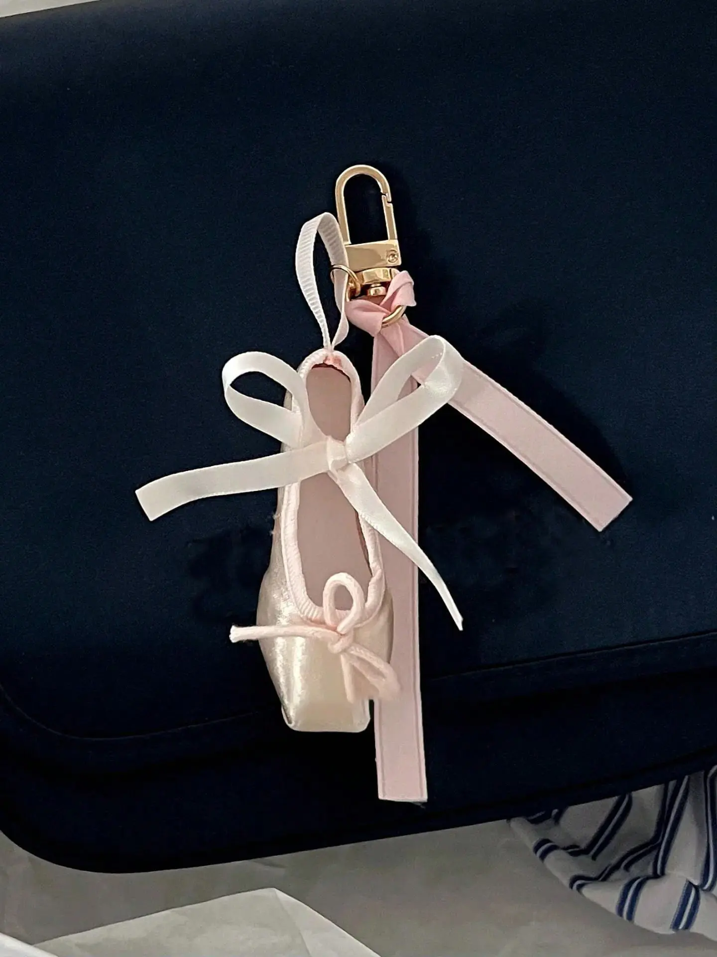 Handmade ballet shoe phone charm, Key Charms, Key Accessories, ballet-style mini satin keychain, pink beaded ballet shoe keychain, bag keychain, Aesthetic keychain, can be combined and disassembled at will, travel accessory, Christmas gift
