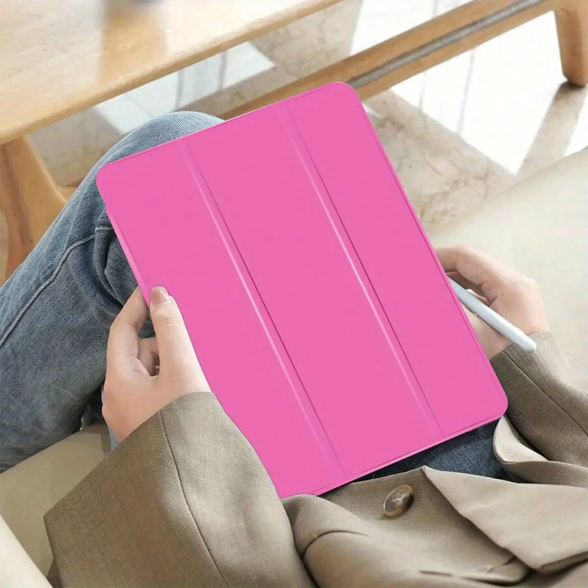The pink iPad Case is compatible with the iPad A16, 11th generation models (2025/2022), and 10th generation models (2023). It also fits 10.9-inch iPad, iPad Air 4/5/6/7, iPad mini 6, 2021 models, 10.2-inch iPad, iPad Pro 11-inch/9.7-inch/10.5-inch version
