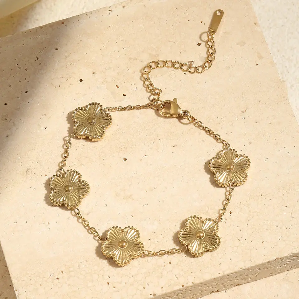 Gold Clover Bracelet