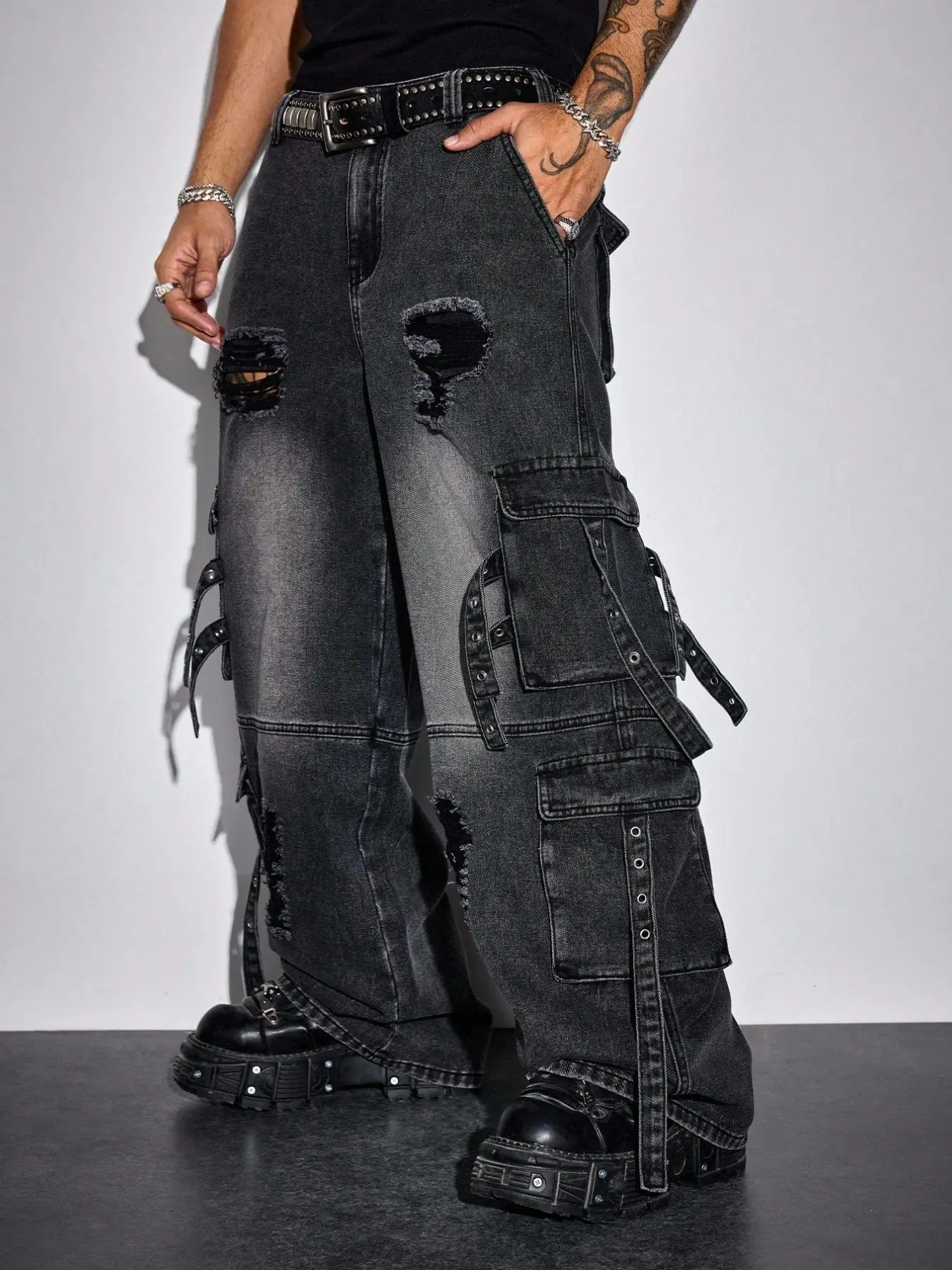 Trendy Vintage Distressed Workwear Fashion Ripped Jeans, American High Street Streetwear Multi-Pocket Wide Leg Straight Pants, Fashionable Long Trousers for Men