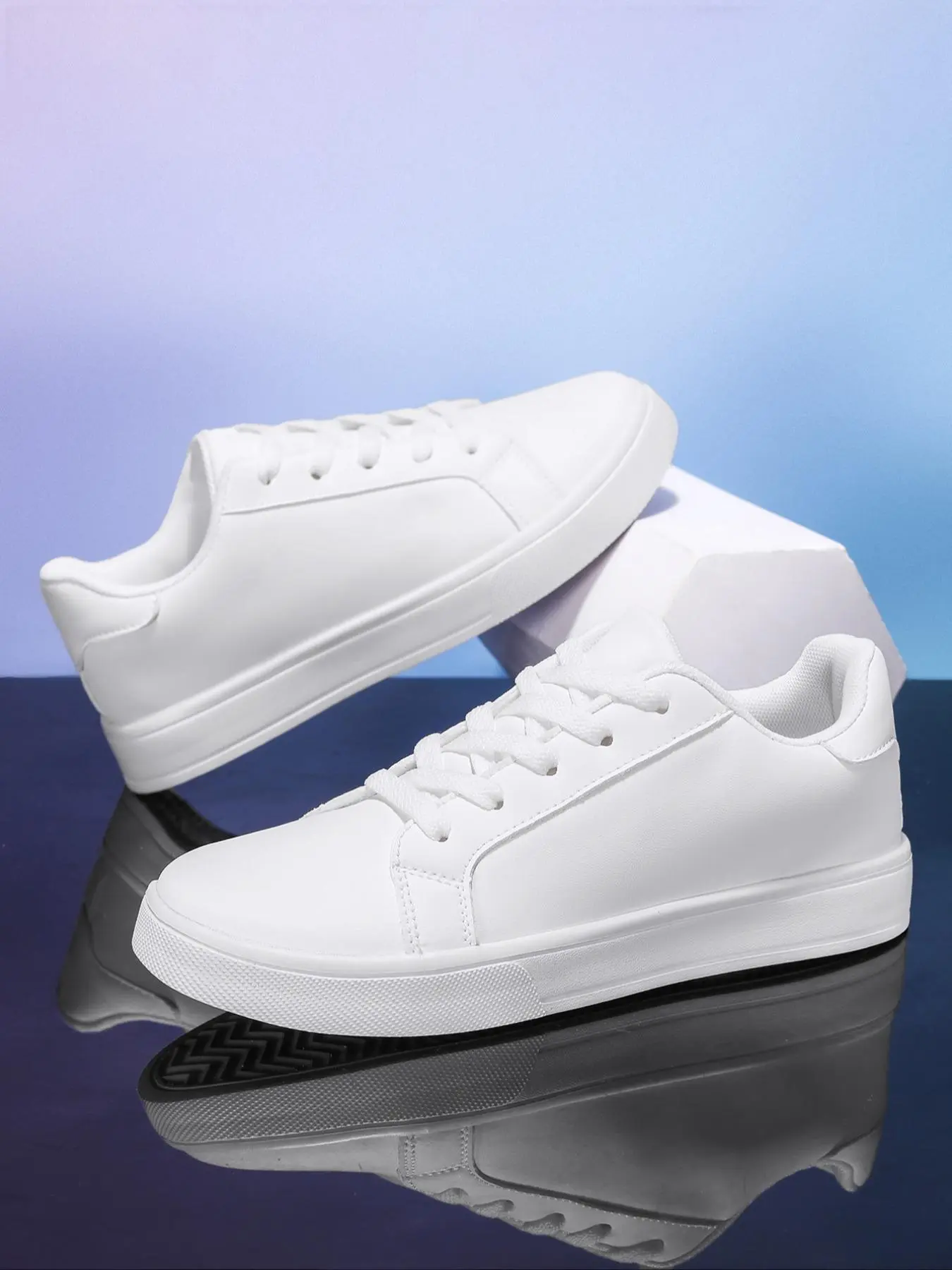 Men's Solid Color Lace Up Skate Shoes, Casual Comfortable Breathable Sports Shoes, Fashionable Skate Shoes for Outdoor Sports, Skateboard Shoes, Skateboarding Shoes, Trending Shoes, Athletic Shoes, Streetwear Shoes, Skater Shoes