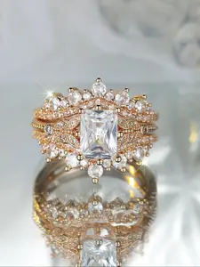 2 Pieces/set Luxury and Elegant Square White Synthetic Zirconia Stacked Women's Engagement Ring Set Women's Court Pattern Cluster Stone Engagement Ring Party Jewelry Wedding Promise Rings Bridal Set Rings Stacking Ring Set