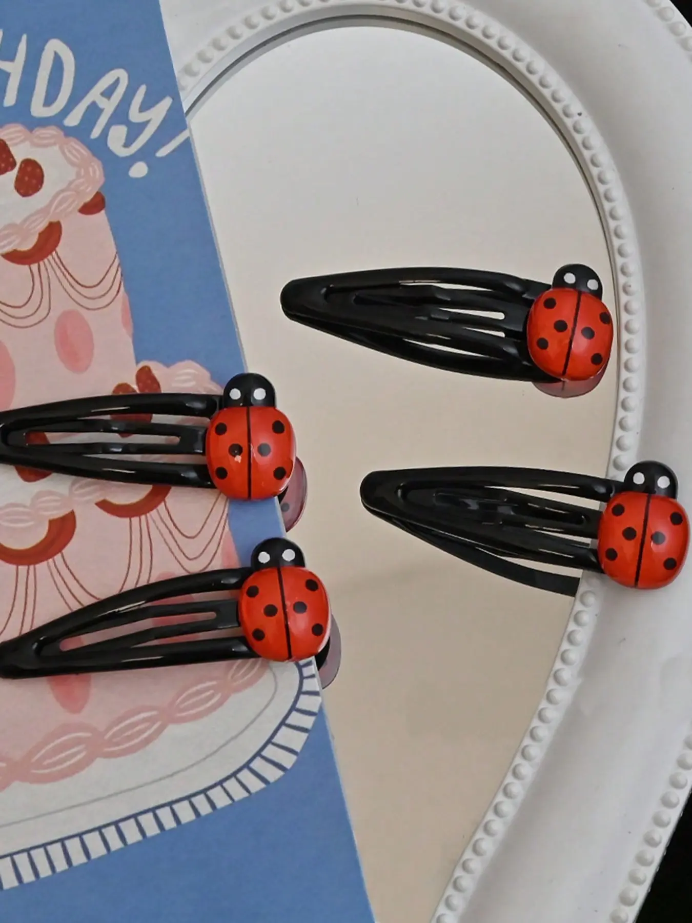 Set of 4 Ladybug Decorative Hair Clips, Hair Clip In, Cute Animal Design Hair Accessories for Girls, Perfect for All Seasons, Ideal Gift Idea, Super Cute Clips