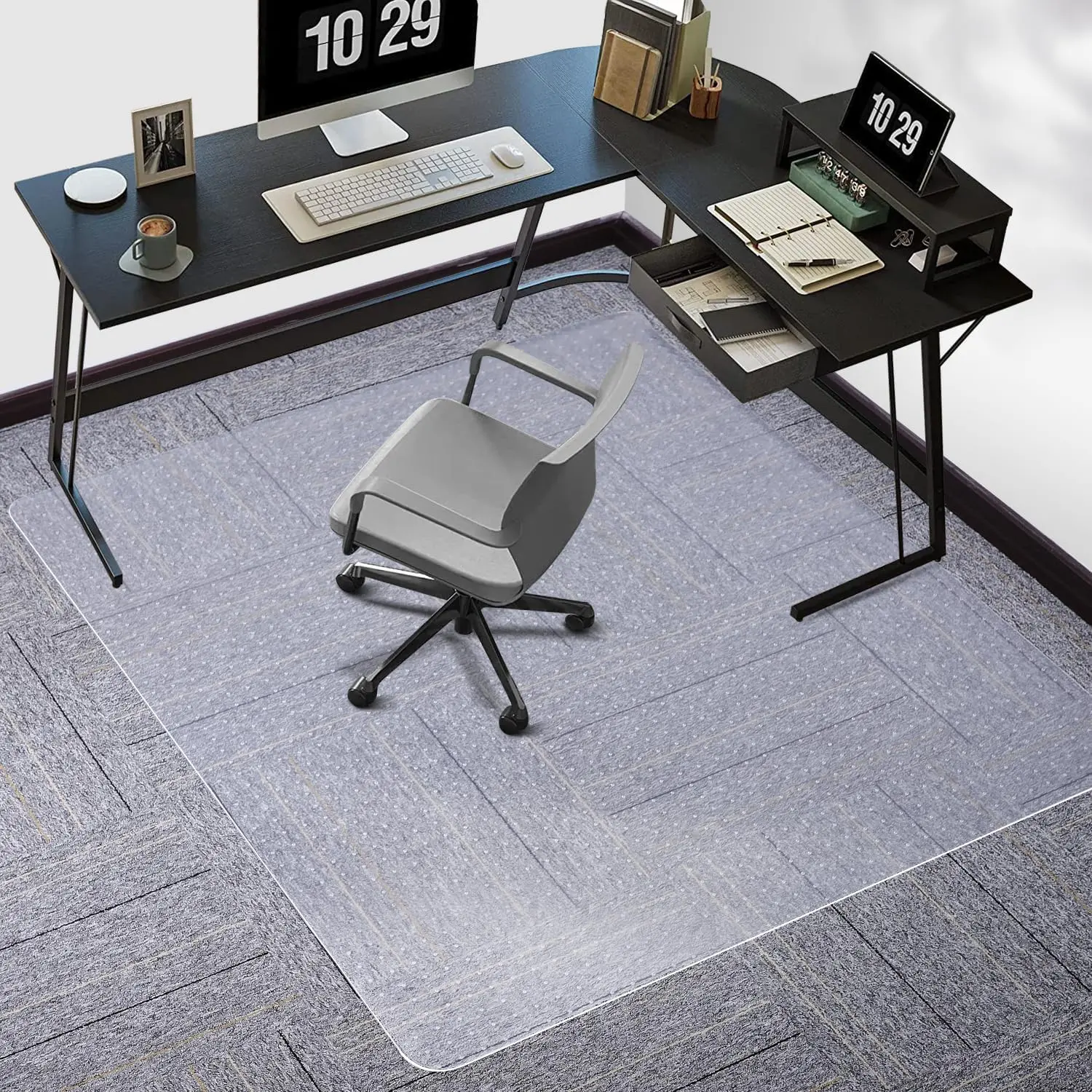Chair Mat for Carpet, 60" x 46" Chair Mat for Carpeted Floors, Non-Slip Computer Under Desk Plastic Floor Mat for Work Gaming Chairs, Heavy Duty Carpeted Floor Protector for Home Office (Clear)