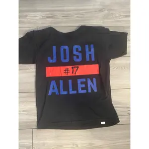 FLASH SALE Youth Small Black Tee