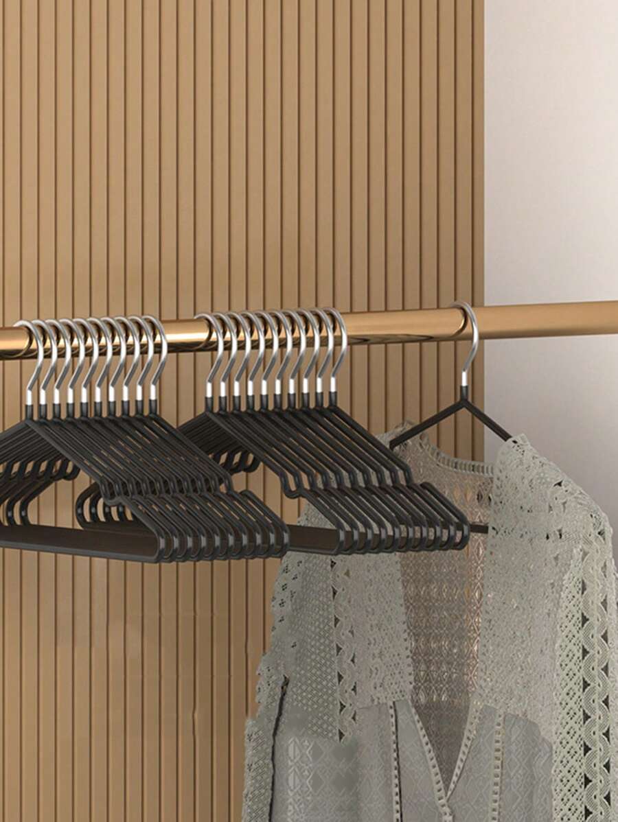 20pcs/30pcs/50pcs Stainless Steel Dip Coated Hangers With Shoulder Grooves, Durable & Space Saving Clothes Hanger