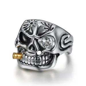 Fashionable Gothic Style Single Eyed Skull Inlaid with Synthetic Zircon Stainless Steel Men's Ring Black Diamond Snake Ring Vintage Crystal Ring