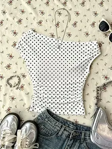 2026 Summer New Women's Off Shoulder Polka Dot Crop Top,Basic Tops for Going Out, Party, Date, Vacation, Daily Wear, Y2K Fashion, Retro Style, Casual Wear, Street Style, Womenswear, Women's Tops, Crop Tops, Off Shoulder Tops, Polka Dot Tops, Ruched Tops