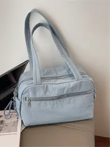 Fashionable and lightweight travel, fitness, leisure, nylon cloth handbag, simple and versatile, portable single-shoulder underarm bag for commuting, zipper closure, multiple colors optional, suitable for short trips, sports, fitness, campus commuting, an