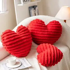 Heart Plush Pillow, Romantic Valentine's Day Sofa Decor, Perfect Gift for Bedroom, Halloween Easter Christmas Holiday Pillows