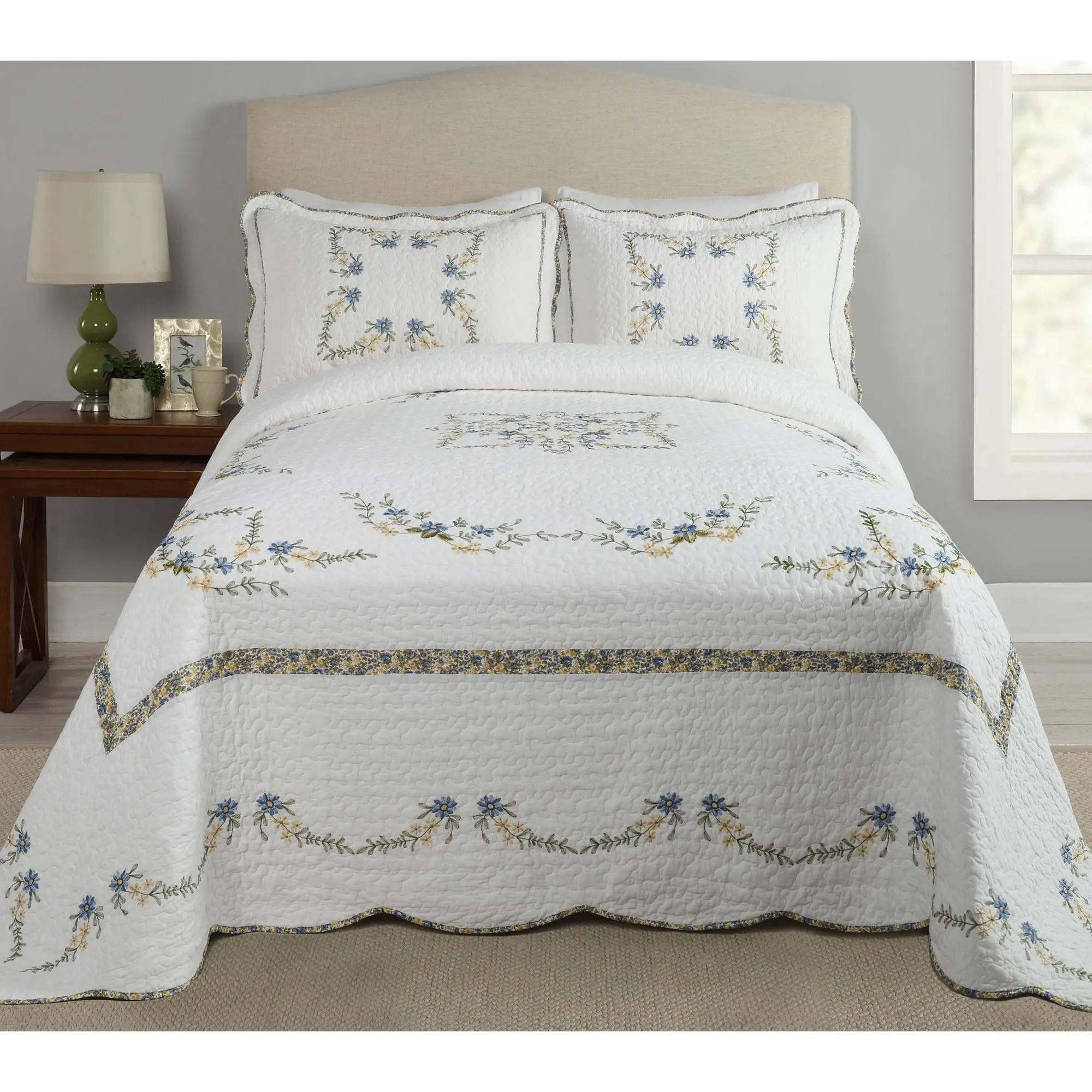 Modern Heirloom Heather Full Bedspread Modern Heirloom Heather Full Bedspread