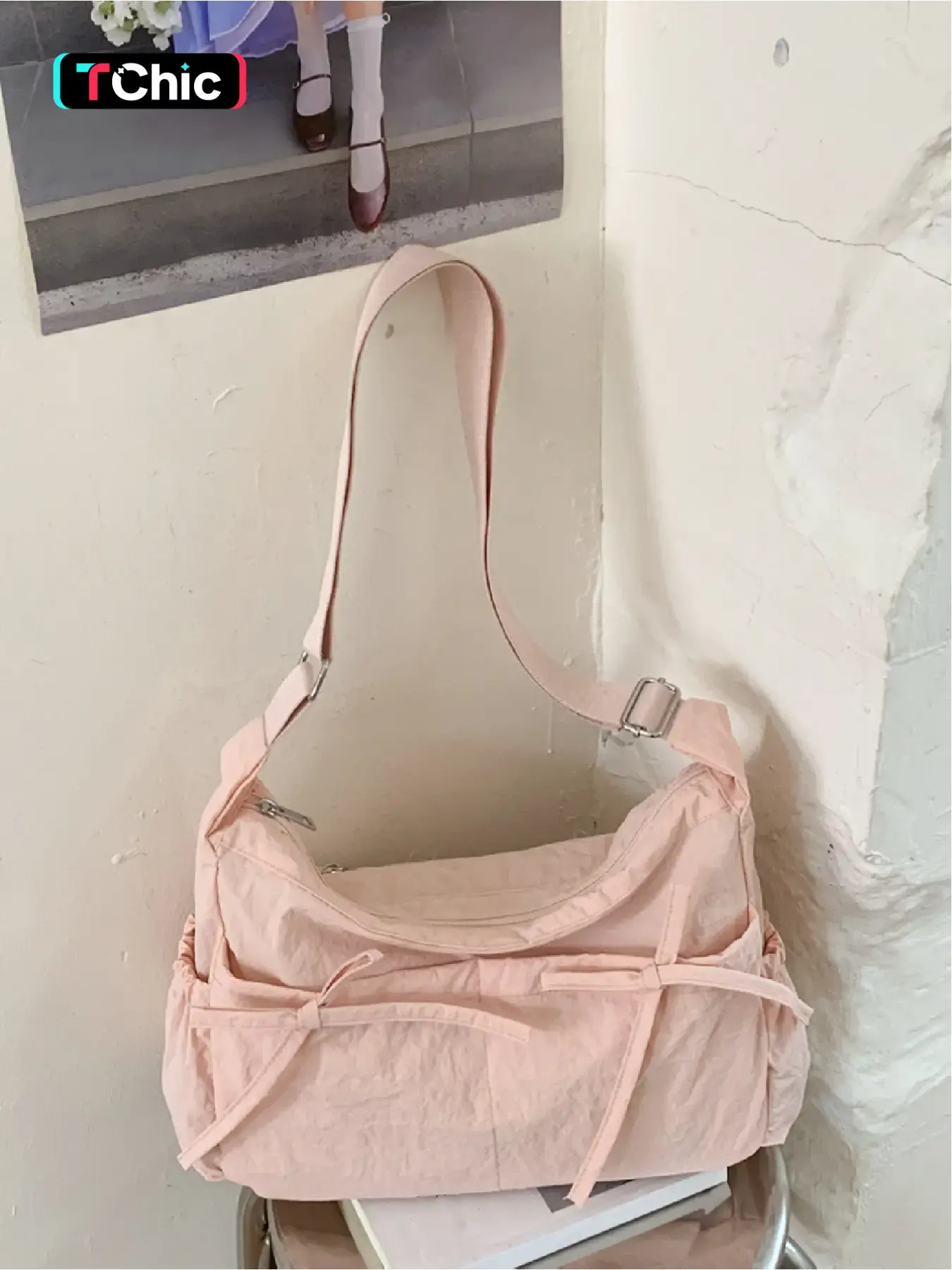 Large capacity bow design, pleated lazy style crossbody bag, simple and fresh single shoulder bag, Bow Shoulder Bags, sweet girl style, multiple pockets for work, shopping, armpit bag, Casual commuter bag, Fashion crossbody bags, Fashionable crossbody bag
