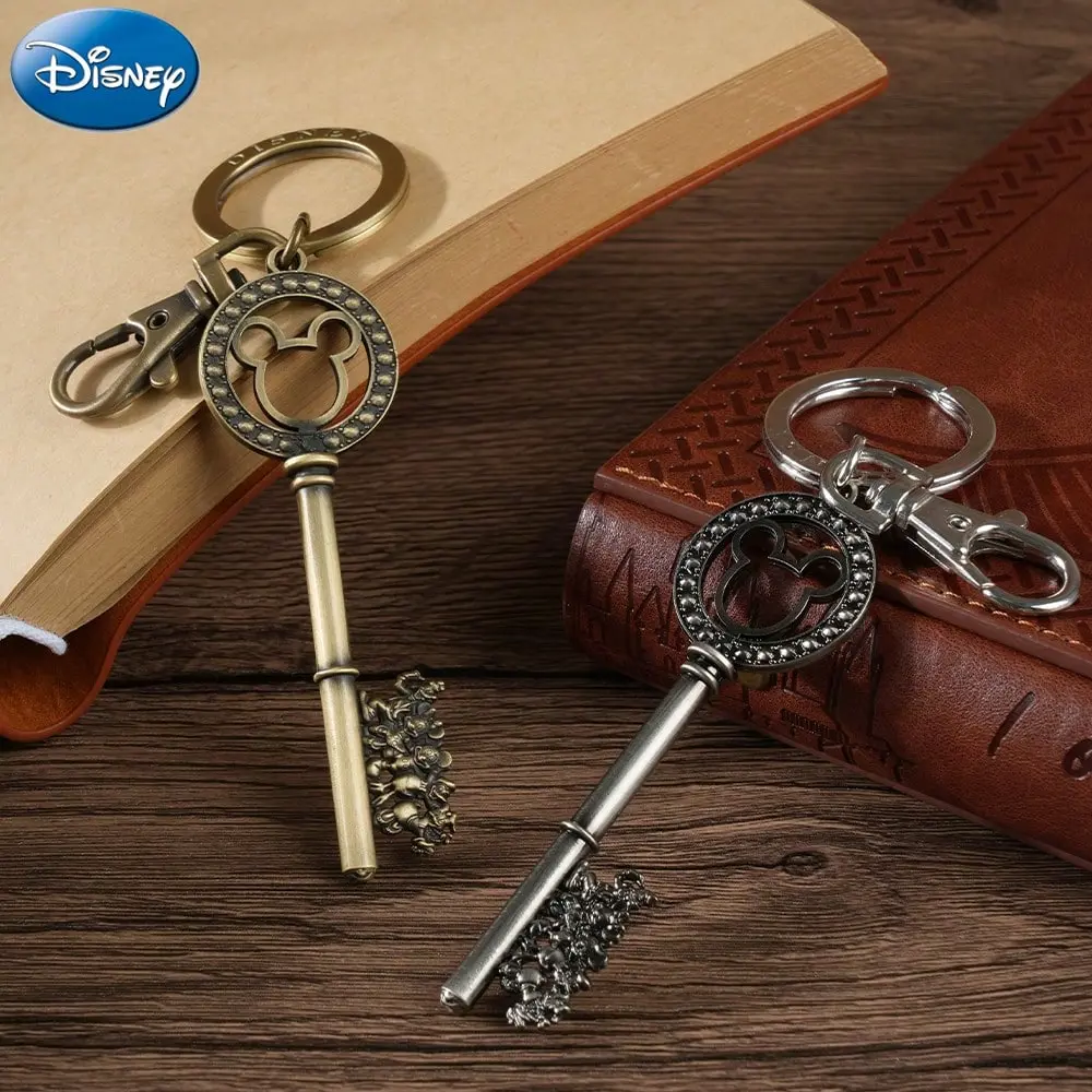Disney Official Mickey Minnie Aesthetic Authentic Keychain Charm, Key Chain Cute, & Silver Color Design, Perfect Gift for Friends, Ideal for Everyday Use