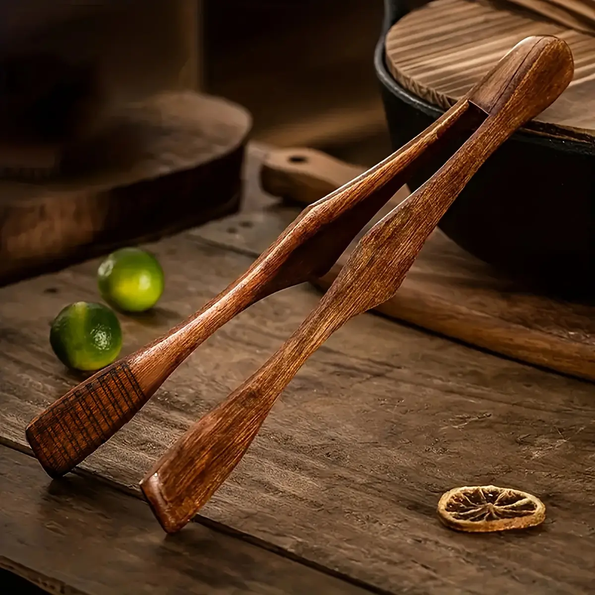 1PC Food clip, kitchen heat-resistant solid wood steak clip, food fruit bread frying barbecue tool clip, noodle clip, Wooden