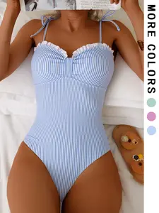 Women's Striped Ruffled Edge Bodycon Swimsuit, Vacation Sexy Beach One-Piece Swimwear with Thin Straps, Stylish Swimwear for Summer Fun, Ruffled Bathing Suit