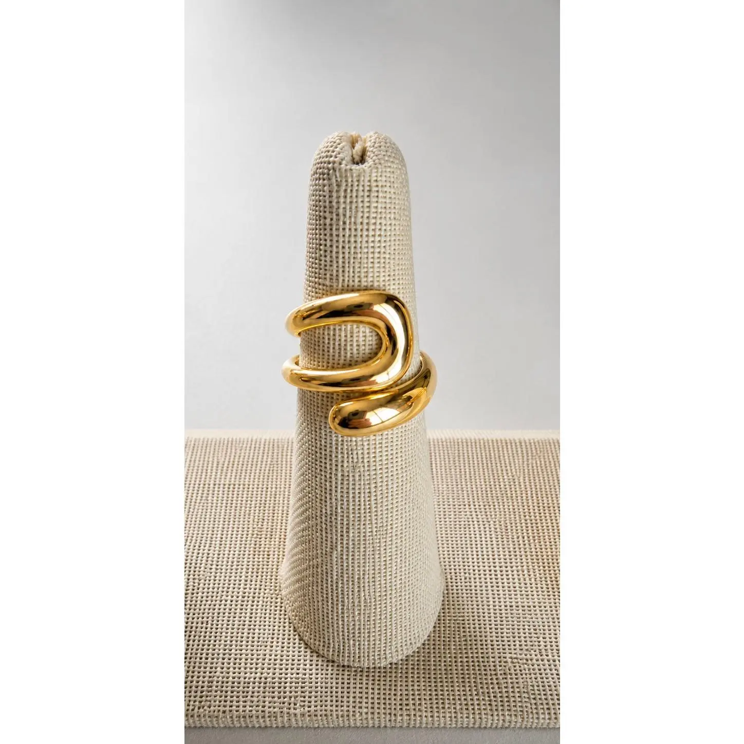Piper Ring