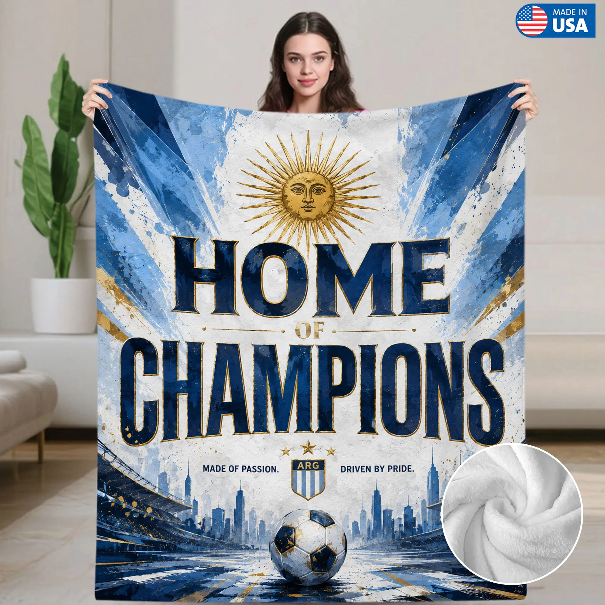 Fading Resistant Blue & White Sun Totem Thick Flannel Throw Blanket - Vintage Art Style, Glam Indoor Cozy Bedding, Ideal for Living Room Decor & Home Leisure