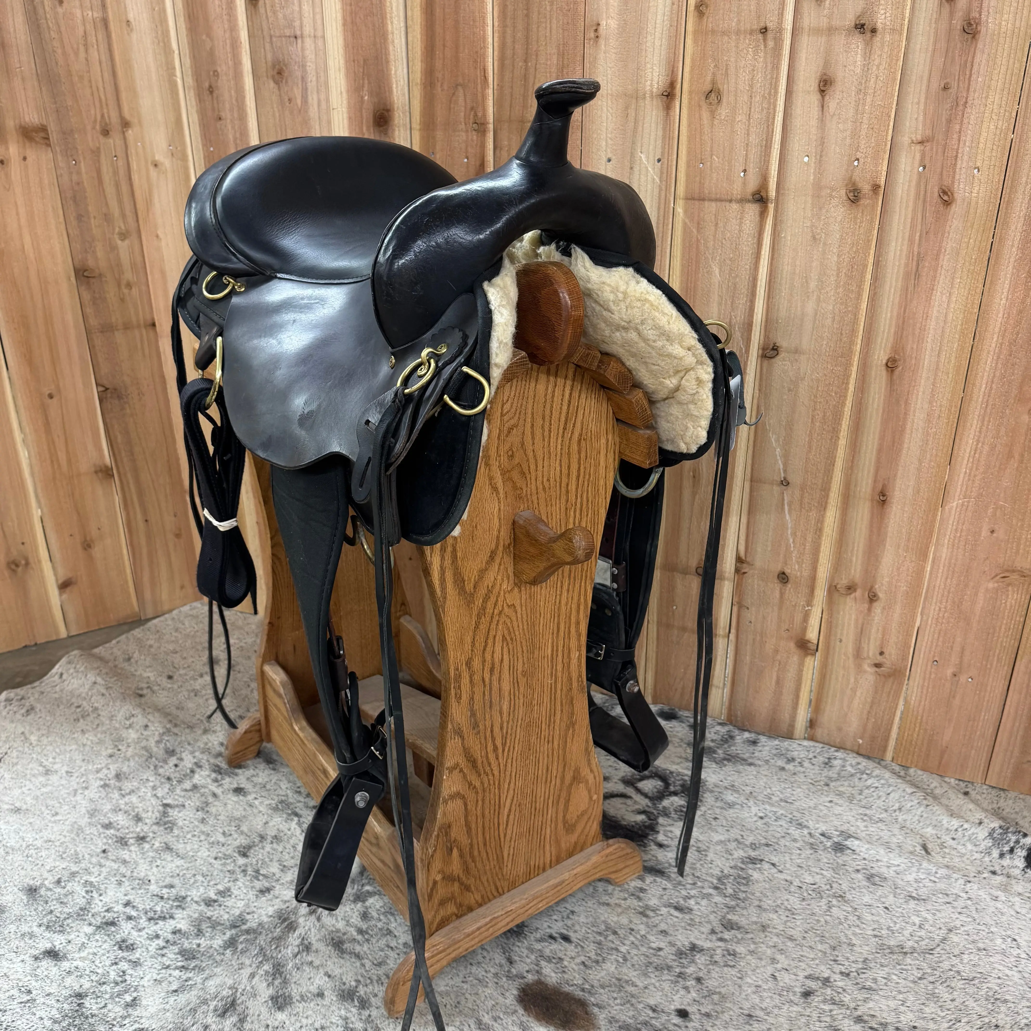 Used High Horse El Dorado Trail Saddle, 16" Seat