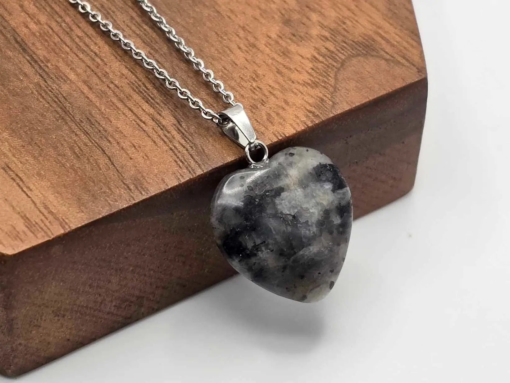 Enchanting Labradorite Heart Pendant Necklace - Radiate Love and Elegance