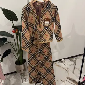 Classic Plaid Travel Set