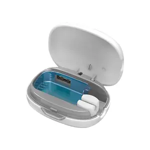 White Toothbrush Sterilizer Box - Effective UV Sanitizer for Oral Health Protection, Simple Elegant Design，，，