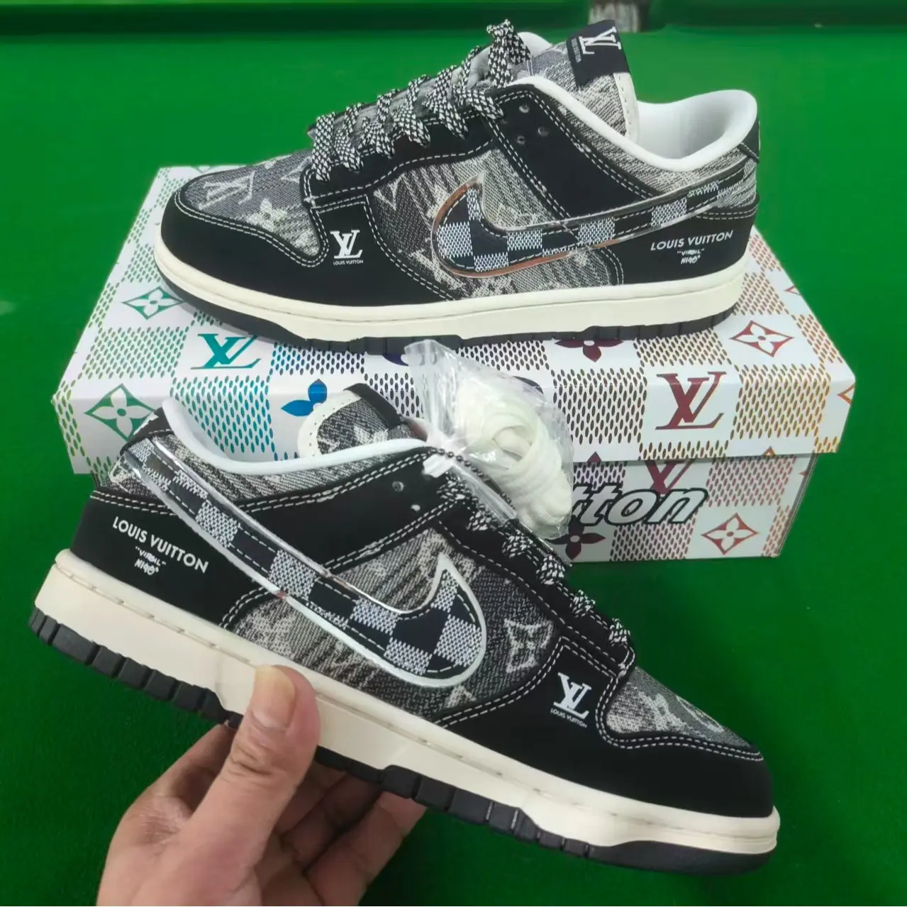 Black Matte Leather Grey Plaid Washed Denim Full Print Low Sneakers Double Laces Breathable Flat Retro Skate Footwear For Couple