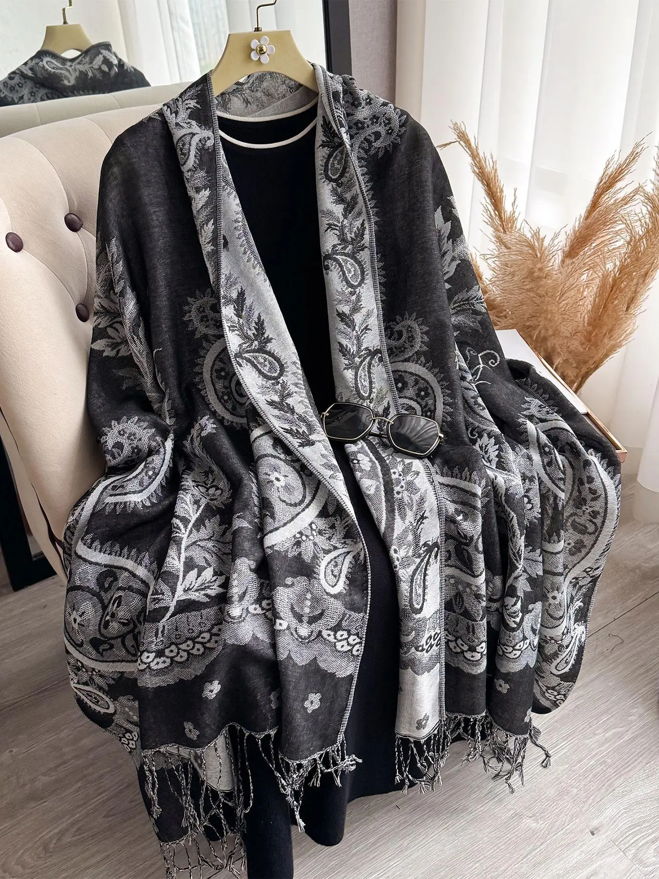 Women's Floral Print Pashmina Shawl, Boho Style Long Textured Blanket Scarf for All Seasons, Boho Shawl Wrap, Fashion Accessories for Women & Girls, Dragon Head Scarf, Floral Pattern Shawl