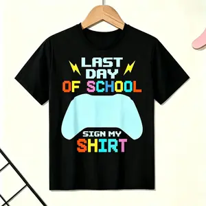 Last Day of Sign My Shirt - Retro Gaming Pixel Art Graphic Black T-Shirt & |   Soft Breathable, Comfortable Short Sleeve & Tees |   Graduation Party Gift, Casual Round Neck Top, Design