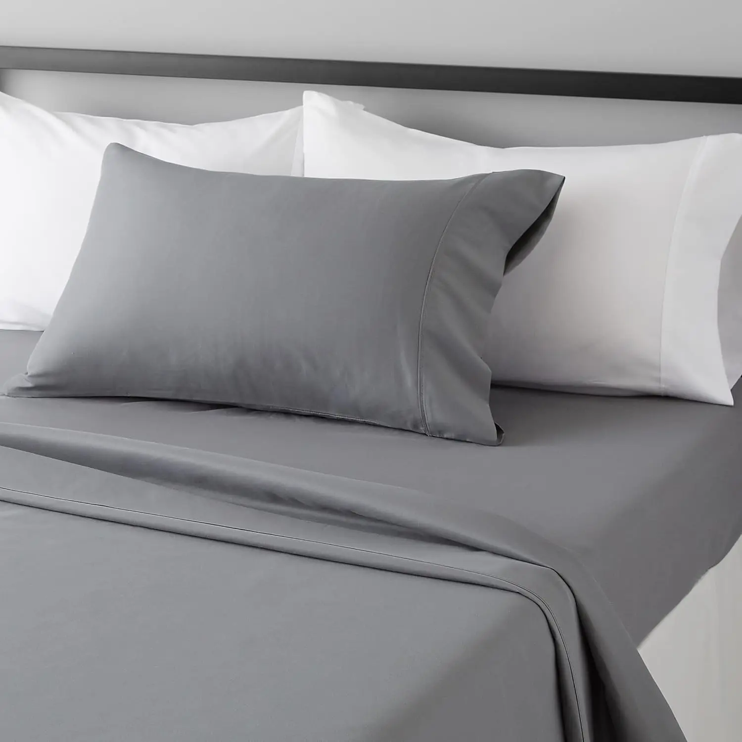 Classic Dark Gray Solid 3-Piece Twin Bed Sheet Set - Soft Brushed Microfiber Bed Sheets with Deep Pockets, Wrinkle-Free, Breathable, Easy-Care Bedding
