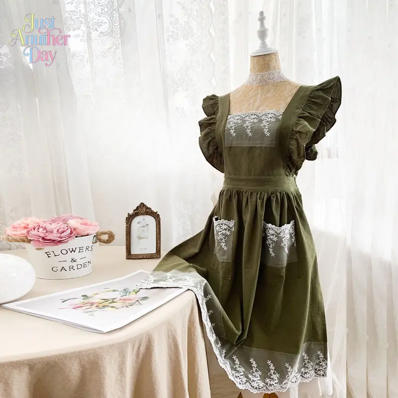 Cotton Lace Apron for Women, Japanese Style Full Coverage Gardening Apron with Ruffles & Pockets, Princess Cottagecore Apron for Florists, Cooking & Summer Use